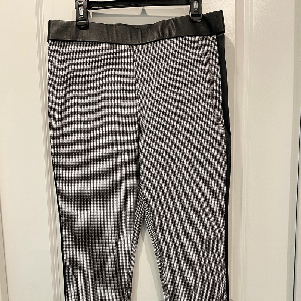 INC Black and White Houndstooth Pants